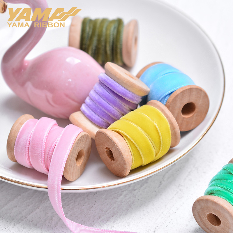 شريط مخملي من ياما-أحادي اللون - مراجعة Velvet Ribbon Roll وسعره