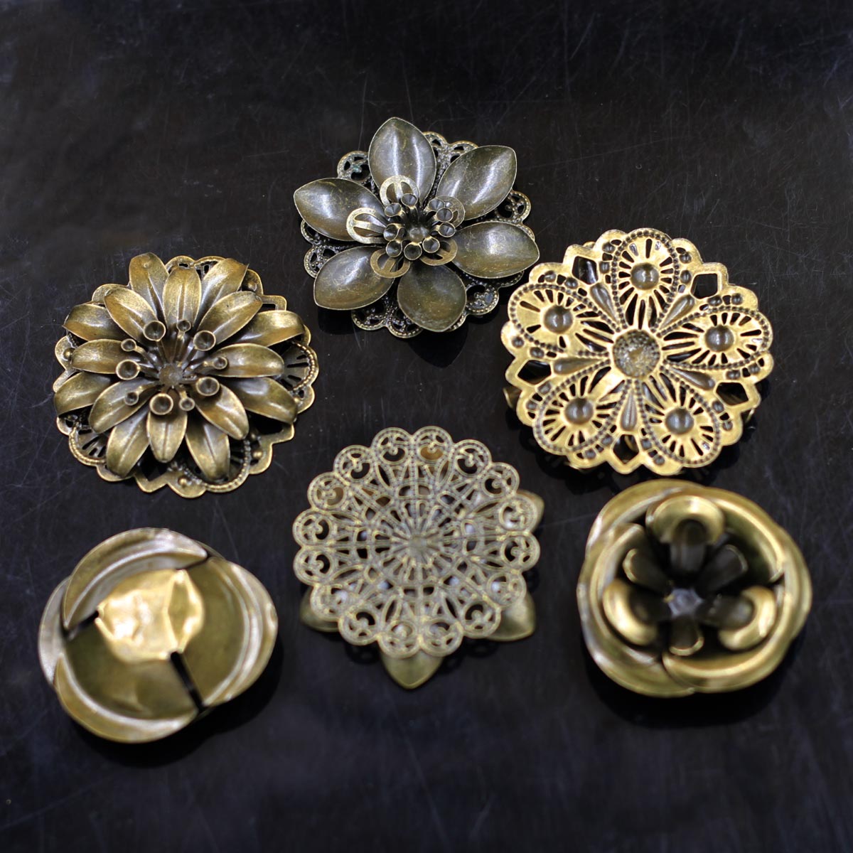 6 قطعة مزيج الزينة زهرة نمط تخ - مراجعة Craft Embellishment وسعره
