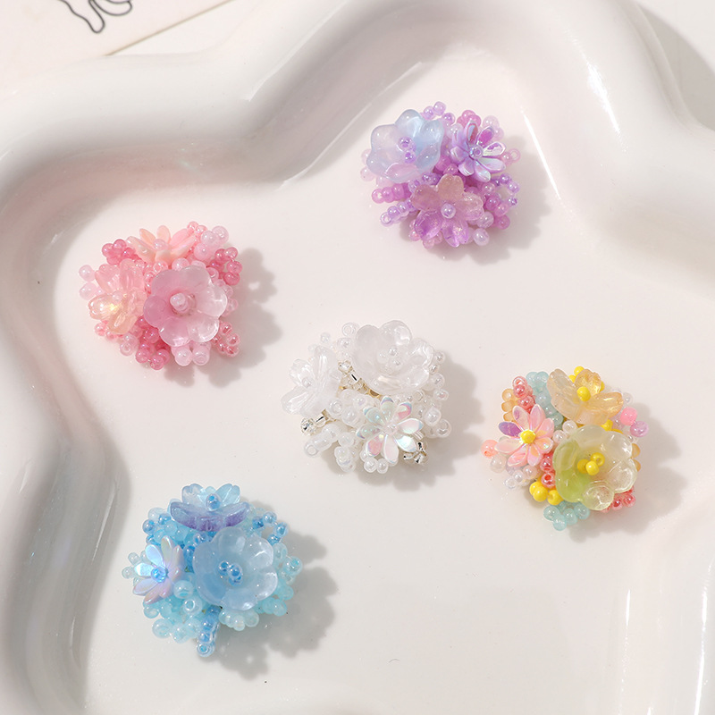 قطعتان من زهور الكريستال للملا - مراجعة Applique Patch Flower وسعره